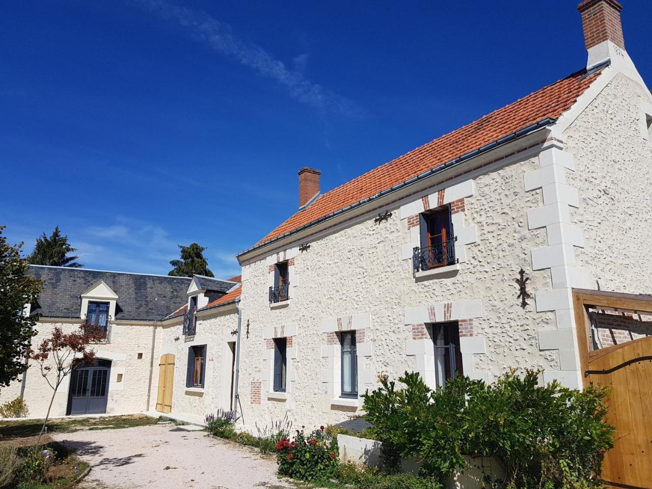 Le Clos De La Briollerie Otel Tauxigny Dış mekan fotoğraf
