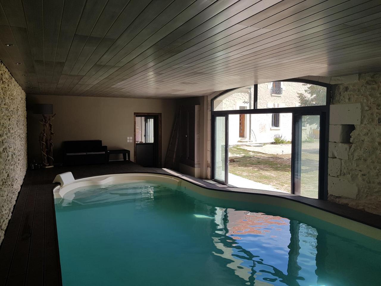 Le Clos De La Briollerie Otel Tauxigny Dış mekan fotoğraf